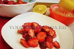 How to make strawberry sorbet at home Strawberry sorbet